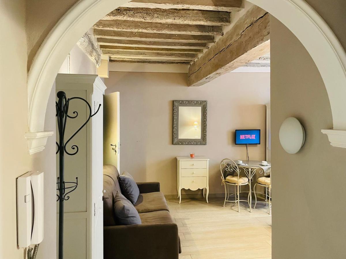 All'Interno Delle Mura Appartamento Con Wi-Fi E Netflix ルッカ エクステリア 写真