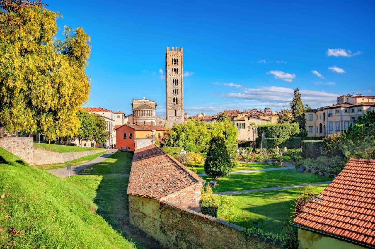 All'Interno Delle Mura Appartamento Con Wi-Fi E Netflix ルッカ エクステリア 写真